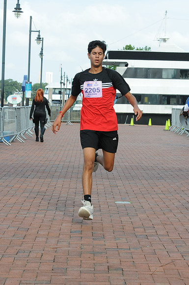 082926_2miFin_SZ (5)