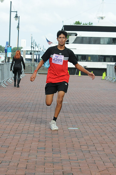 082926_2miFin_SZ (4)